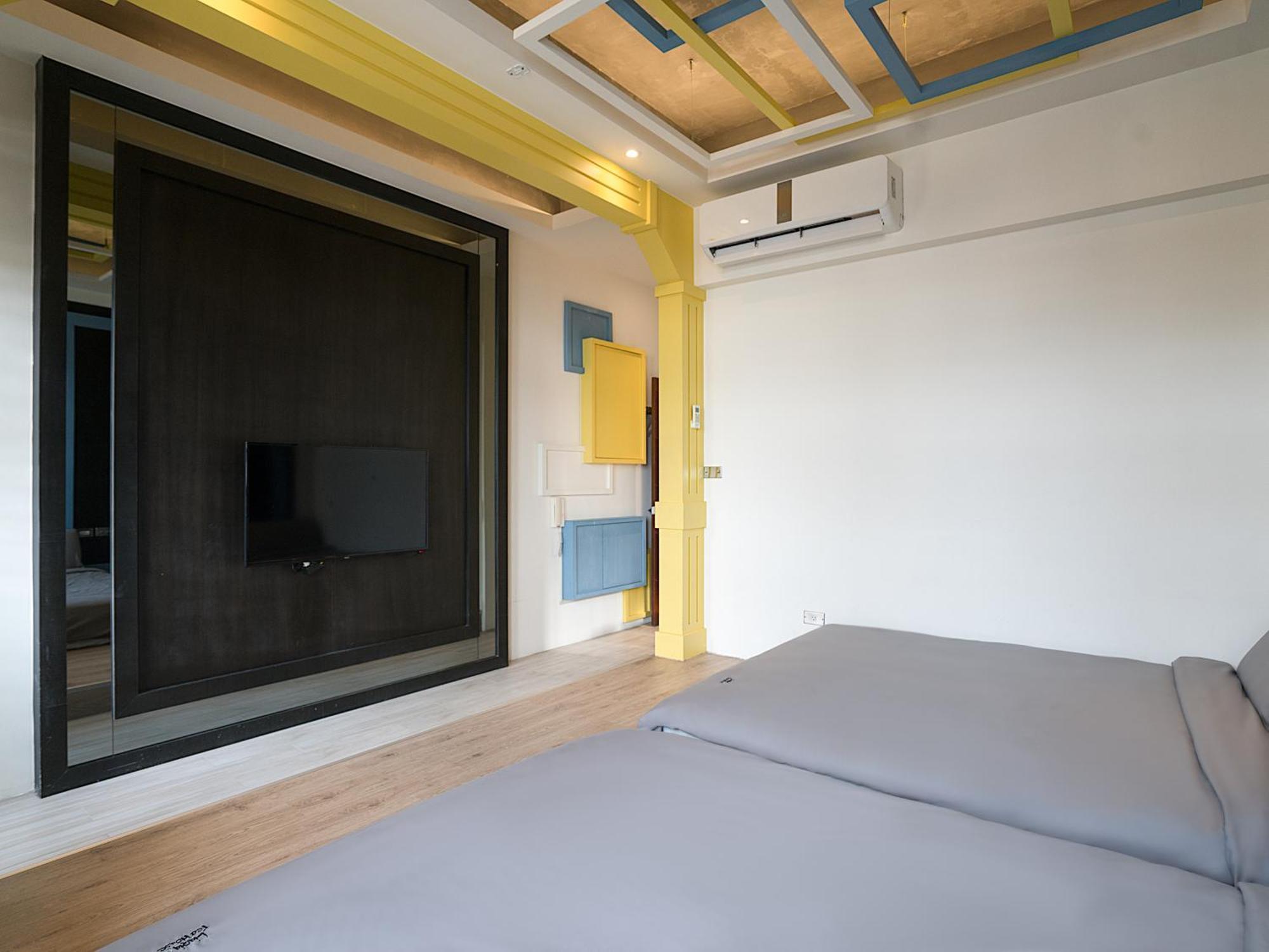 琉球茶室 現代館 Bed and Breakfast Xiaoliuqiu Exteriör bild