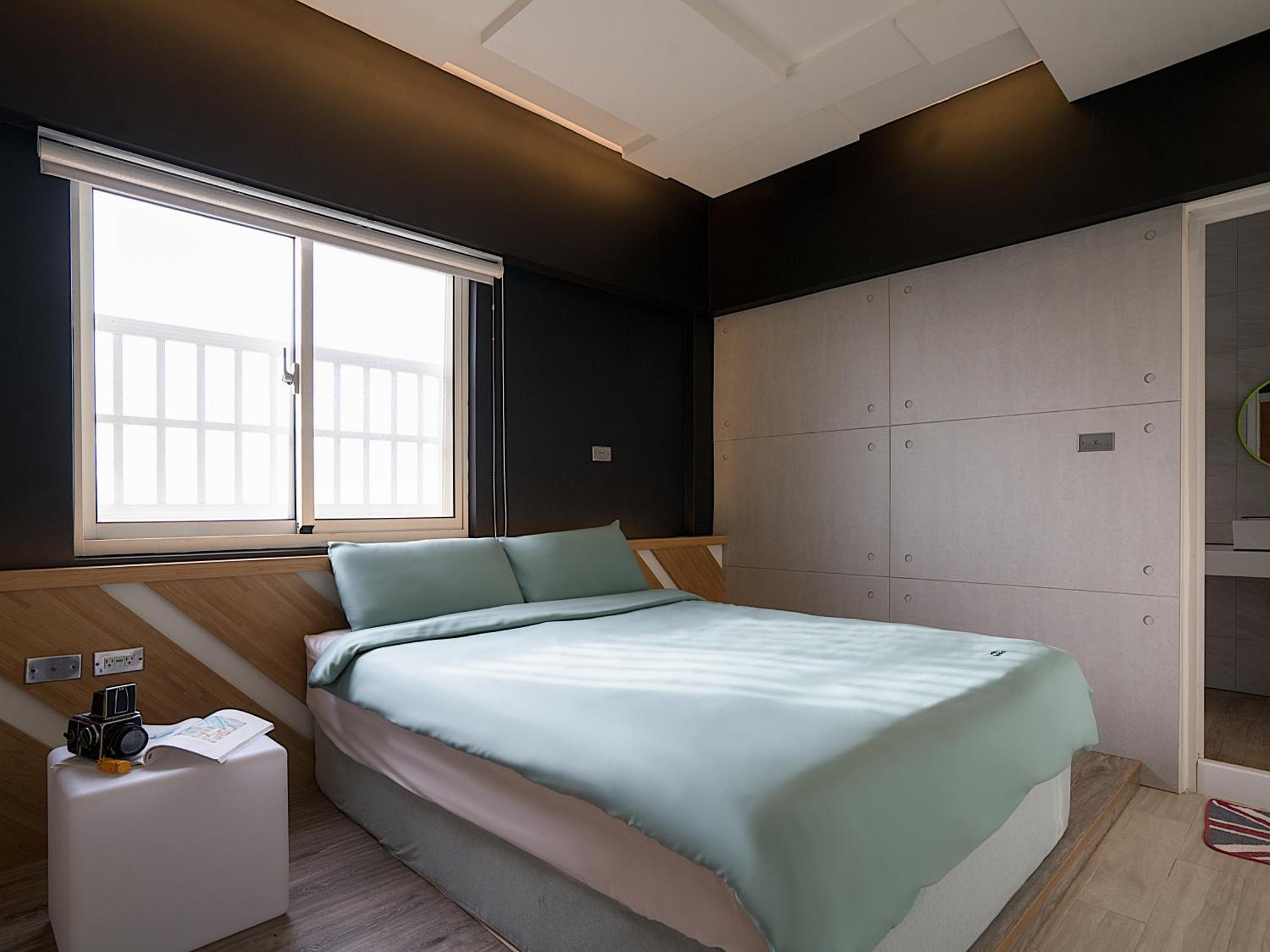 琉球茶室 現代館 Bed and Breakfast Xiaoliuqiu Exteriör bild